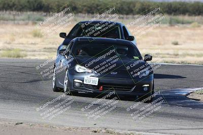 media/Sep-15-2024-Speed Ventures (Sun) [[7a54f7ed2f]]/Black Group/Session 1 (Outside Grapevine)/